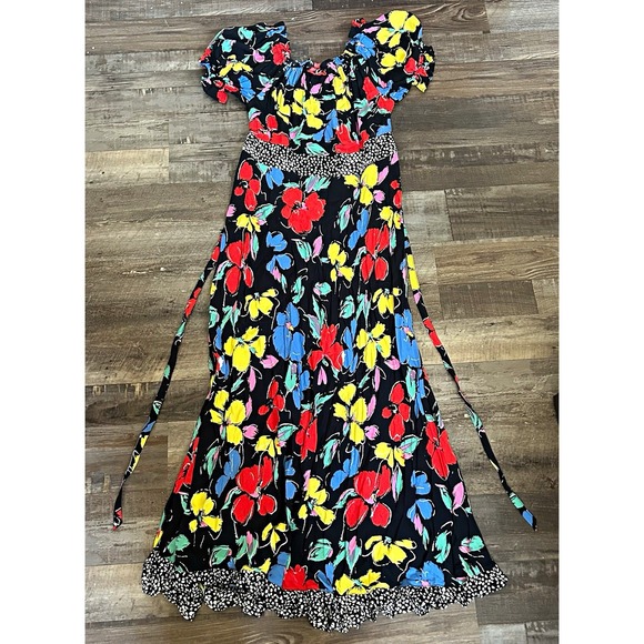 RIXO Dresses & Skirts - RIXO Black Multicolor Floral Puff Sleeve Square Neck Midi Dress Women's 8